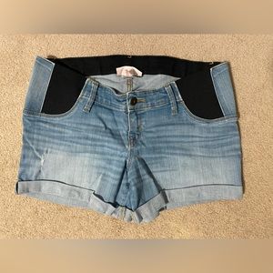 Isabel Maternity by Ingrid & Isabel midi shorts size 6/28